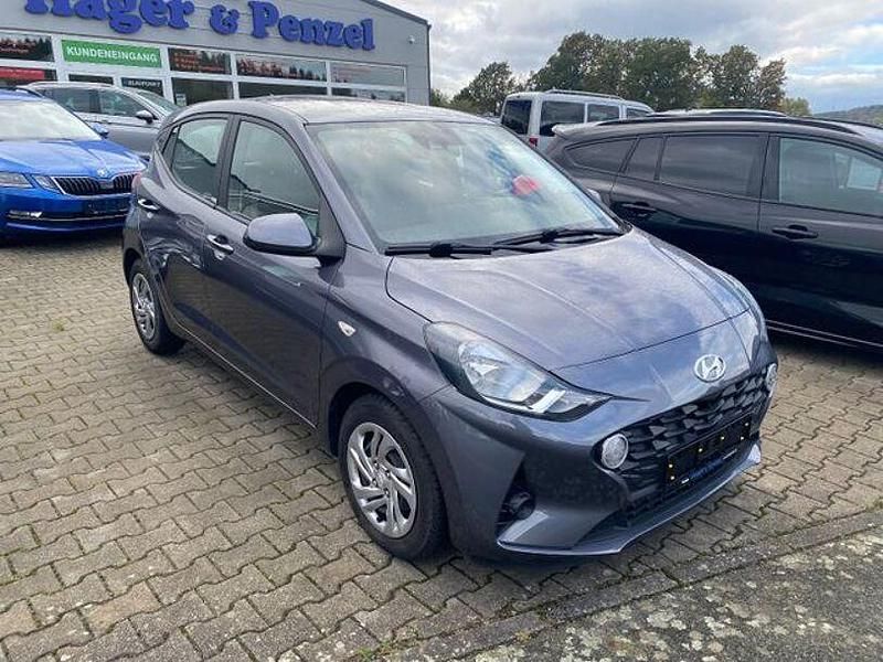 Gebraucht Hyundai i10 Select 100 PS (73 kW) 2020 Andere Kleinwagen