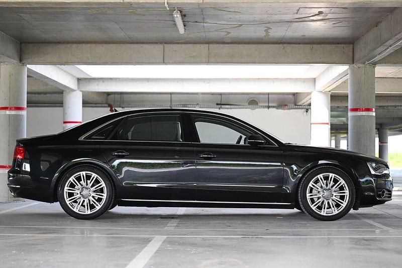 Gebraucht Audi A8L Ambiente 250 PS (183 kW) 2012 Schwarz Limousine