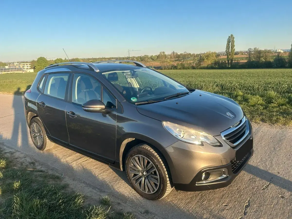 Gebraucht Peugeot 2008 82 PS (60 kW) 2013 Grau SUV