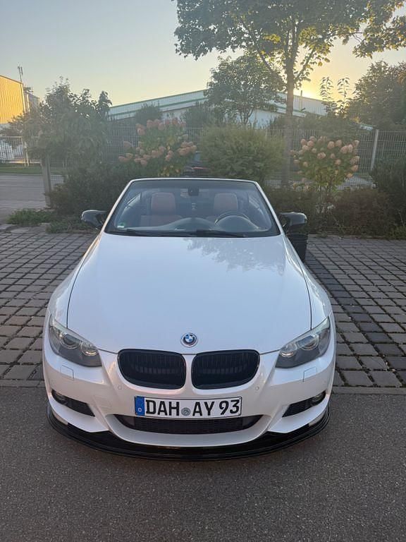 Gebraucht BMW 330 Cabriolet Performance 340 PS (250 kW) 2013 Weiß Cabrio