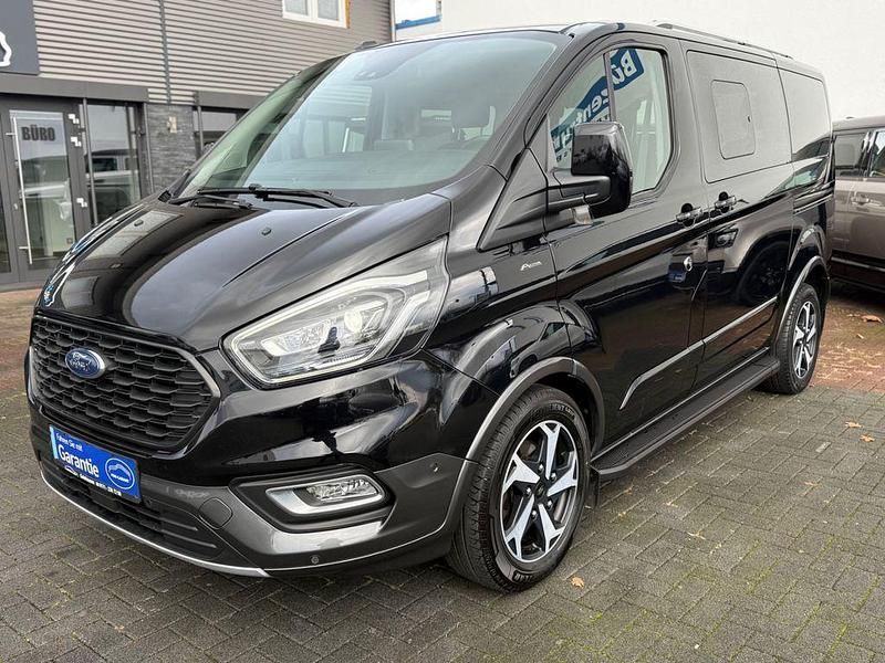 Schwarz Gebraucht 2021 Ford Tourneo Active Van / Kleinbus | 36.900 € (Fairer Preis) - Bild 1/4