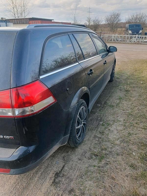 Gebraucht Opel Vectra 150 PS (110 kW) 2005 Schwarz Kombi