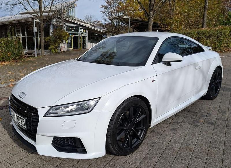 Gebraucht Audi TT S-Line 230 PS (169 kW) 2015 Weiß Coupé