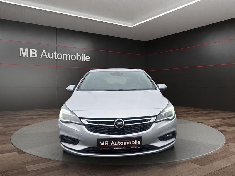 Gebraucht Opel Astra 150 PS (110 kW) 2017 Silber Limousine