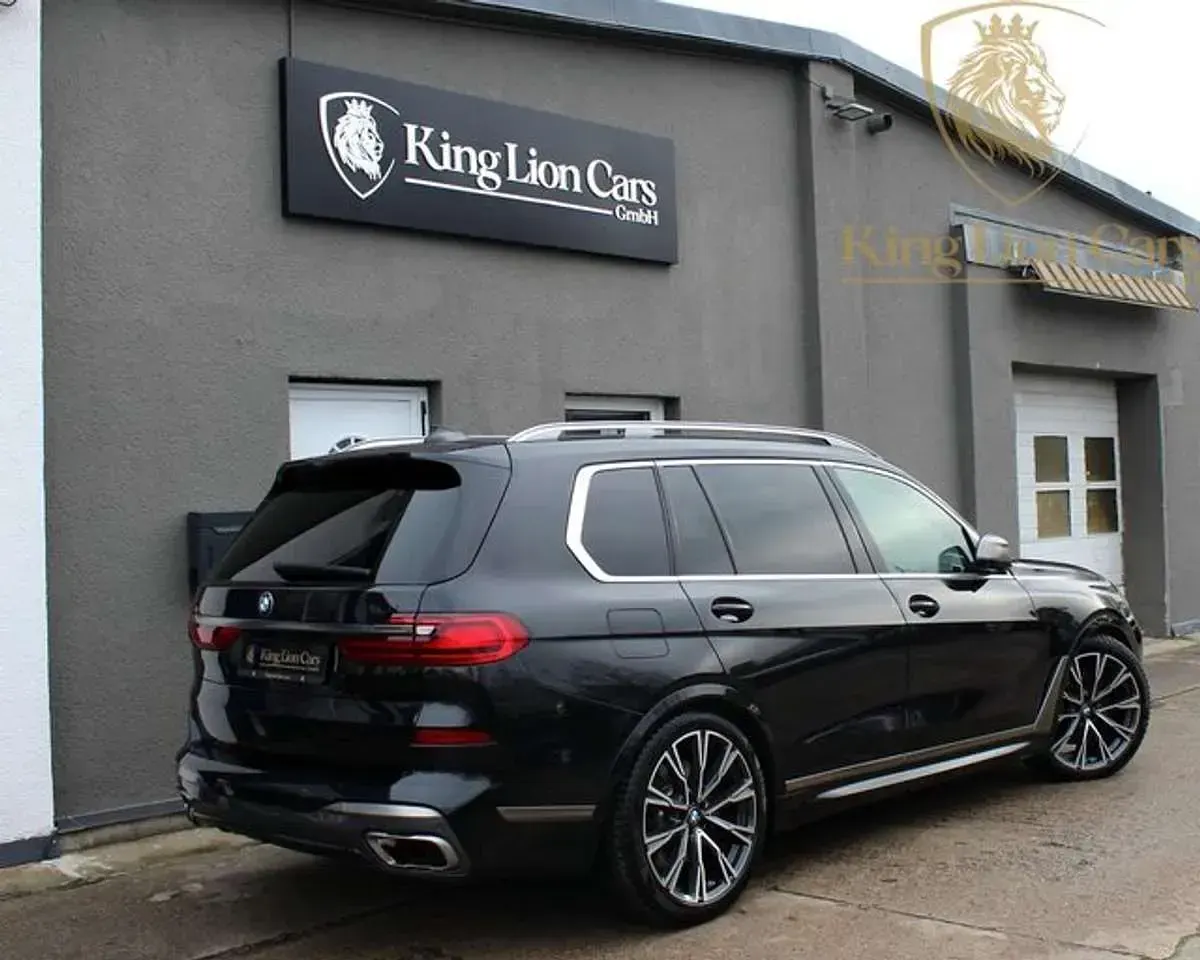 Gebraucht BMW X7 Performance 530 PS (389 kW) 2020 Black sapphire SUV