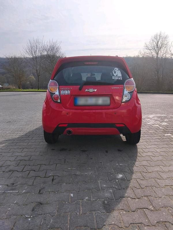 Gebraucht Chevrolet Spark LT 80 PS (58 kW) 2010 Rot Kleinwagen