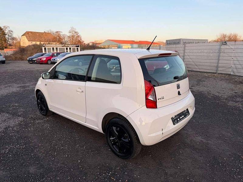 Gebraucht Seat Mii Style 75 PS (55 kW) 2014 Weiß Kleinwagen