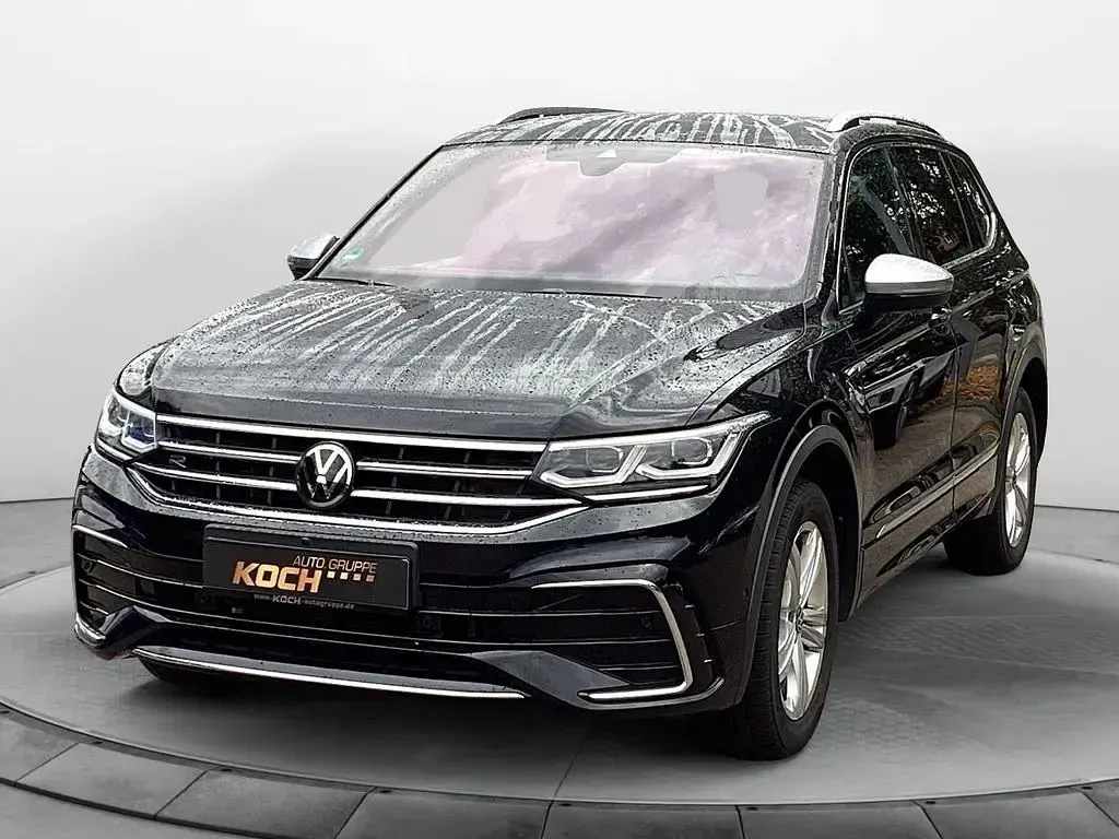 Gebraucht VW Tiguan Allspace R-line 245 PS (180 kW) 2022 Deep black perleffekt SUV