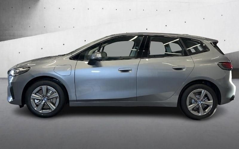 Neu BMW 230 Luxury Line 326 PS (239 kW) 2025 Grau Kombi