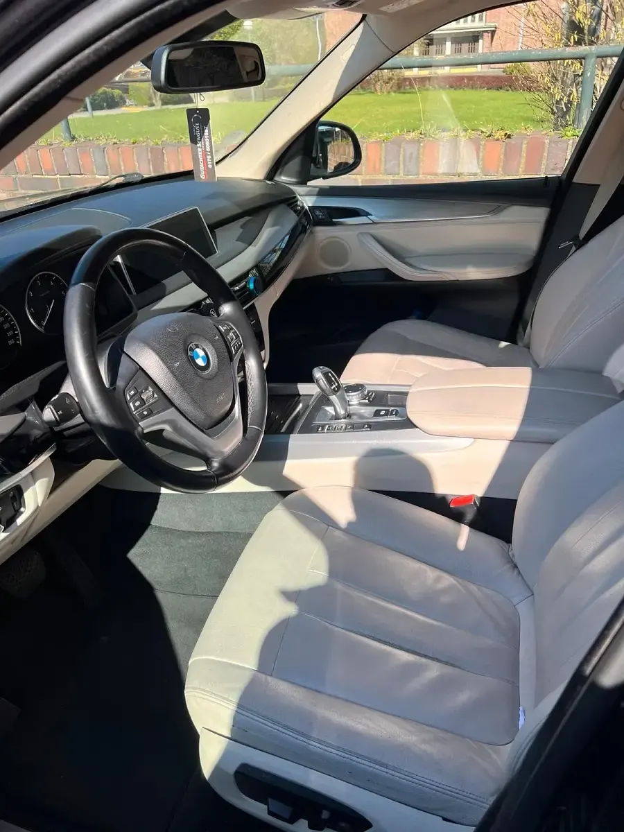 Second-hand BMW X5 258 CP (189 kW) 2015 Gri SUV