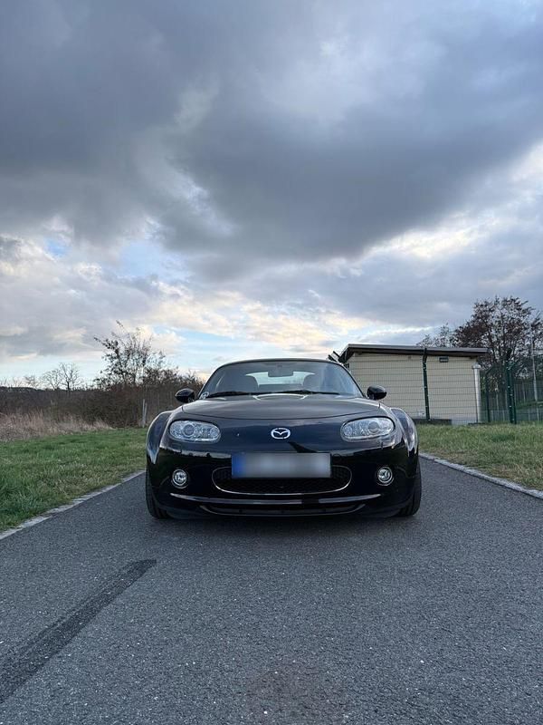 Gebraucht Mazda MX5 126 PS (92 kW) 2008 Schwarz Cabrio