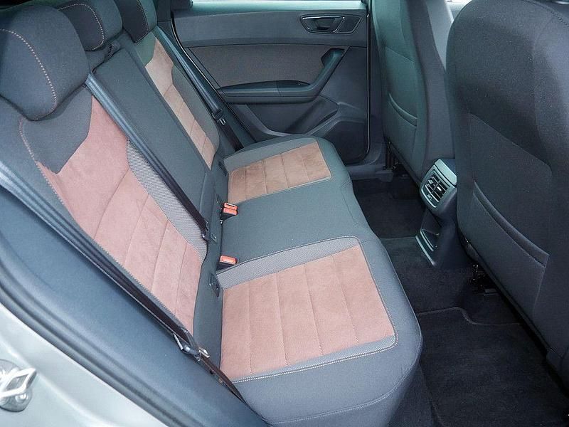 Gebraucht Seat Ateca XCELLENCE 150 PS (110 kW) 2017 Beige SUV