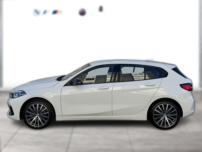 Gebraucht BMW 118 Sport Line 136 PS (100 kW) 2021 Farbe: Kleinwagen
