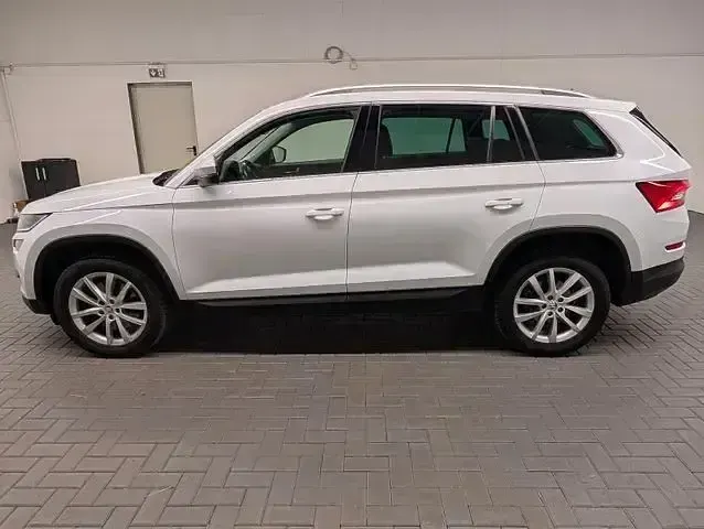 Gebraucht Skoda Kodiaq Style 200 PS (147 kW) 2021 Moonweissmet. SUV