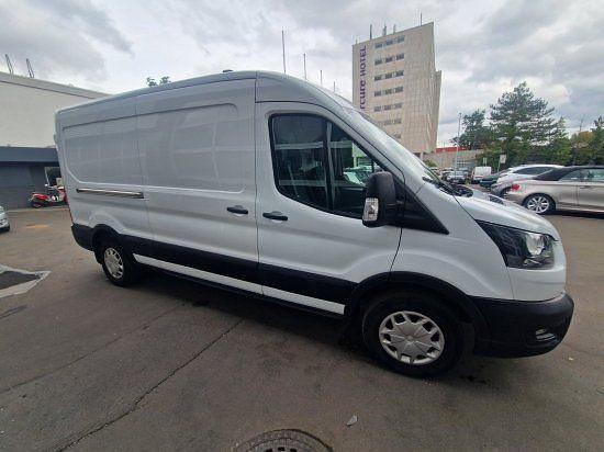 Gebraucht Ford Transit Trend 131 PS (96 kW) 2022 Frostweiß Van / Kleinbus