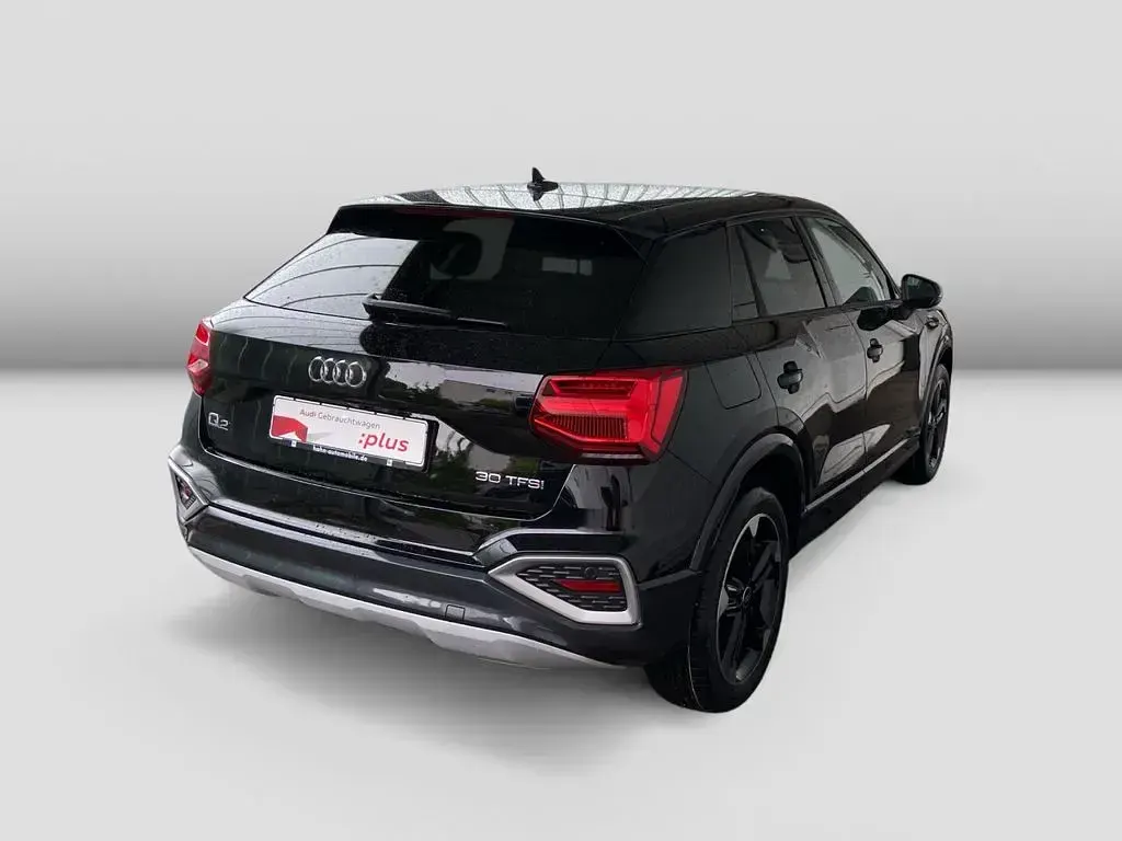 Gebraucht Audi Q2 Advanced Plus 116 PS (85 kW) 2025 Mythosschwarz metallic SUV