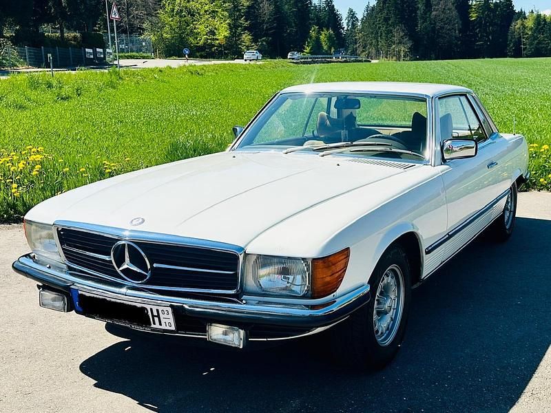 Weiß Gebraucht 1977 Mercedes SLC450 Coupé | 17.949 € - Bild 1/4