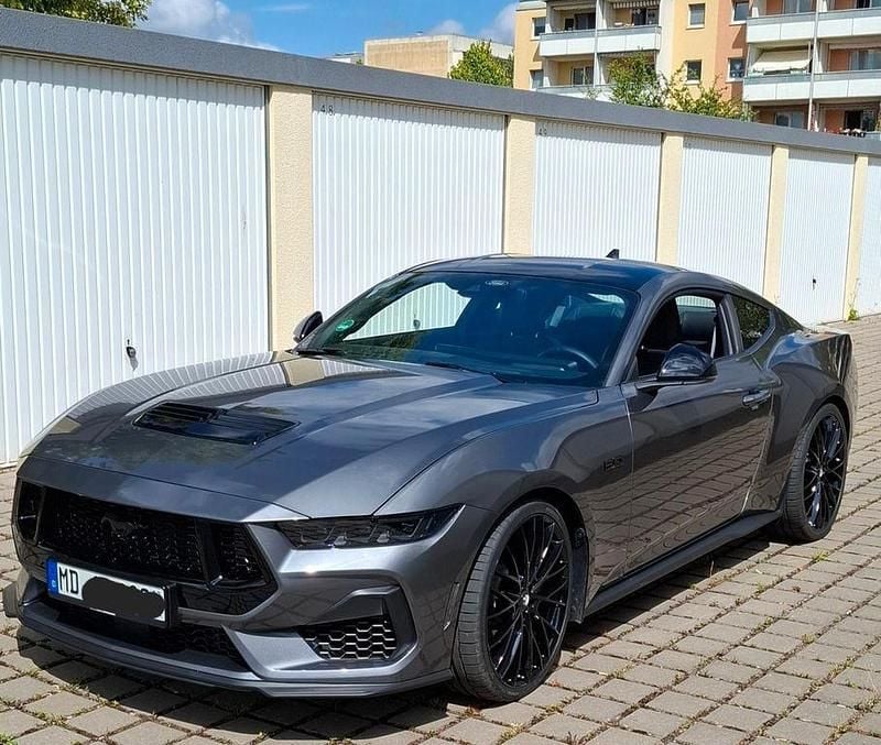 Gebraucht Ford Mustang GT 446 PS (328 kW) 2025 Grau Coupé