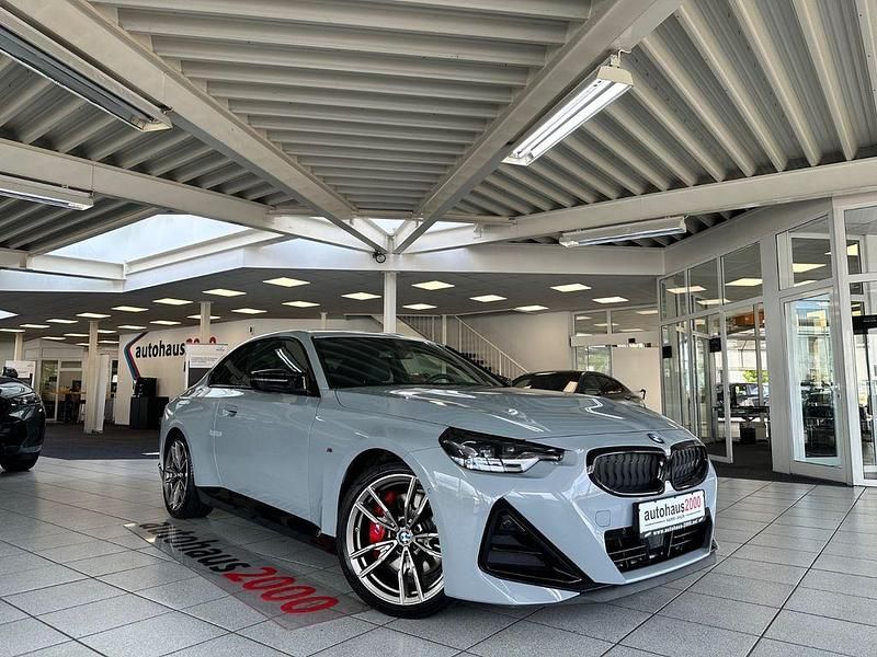 Grau Gebraucht 2024 BMW M240 M Sport Coupé | 46.950 € (Guter Preis) - Bild 1/4