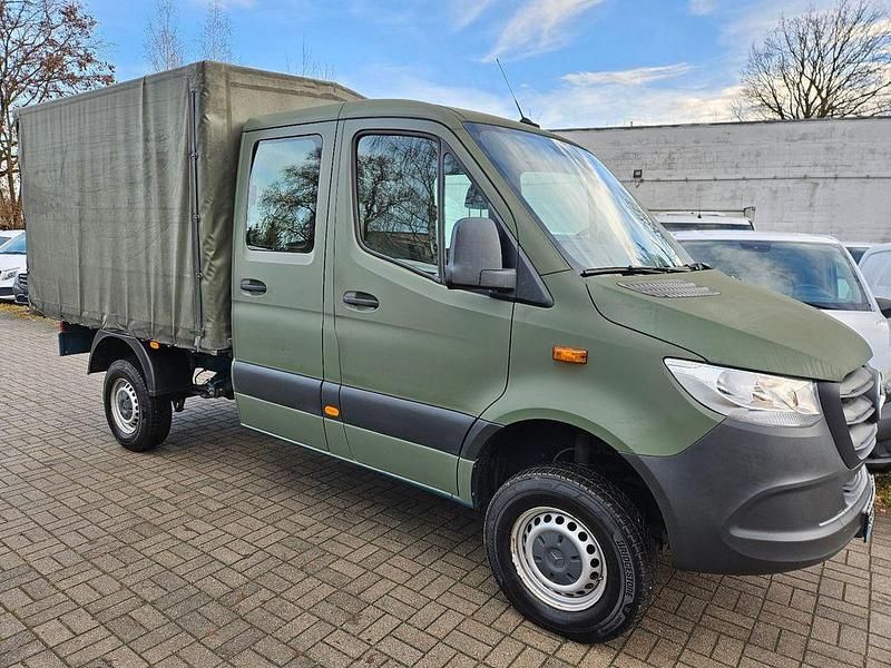 Gebraucht Mercedes Sprinter 143 PS (105 kW) 2019 Grün Van