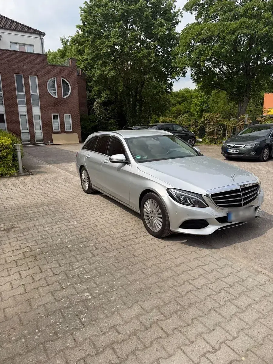 Occasion Mercedes C220 Exclusive 170 ch (125 kW) 2015 Argent Berline