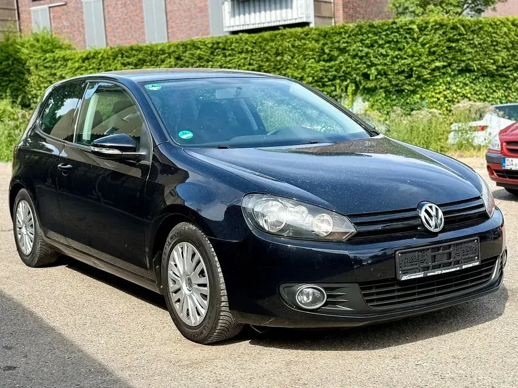 Gebraucht VW Golf VI Trendline 102 PS (75 kW) 2010 Schwarz Kleinwagen