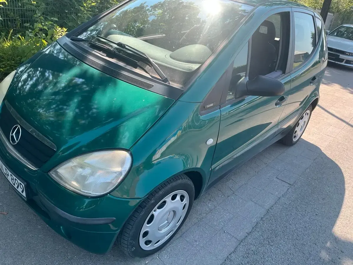 Gebraucht Mercedes A140 Classic 82 PS (60 kW) 1999 Grün Kleinwagen
