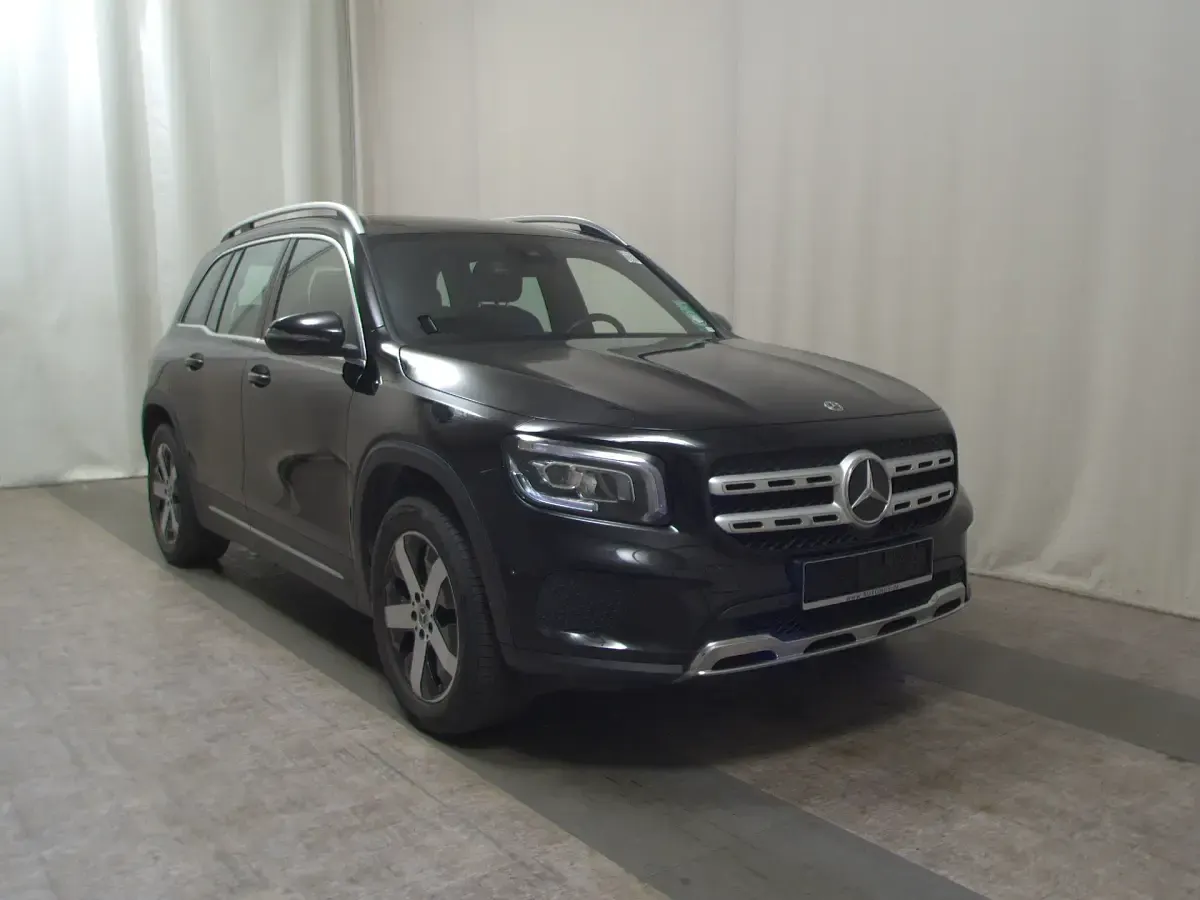 Gebraucht Mercedes GLB220 Progressive 190 PS (139 kW) 2023 Schwarz SUV
