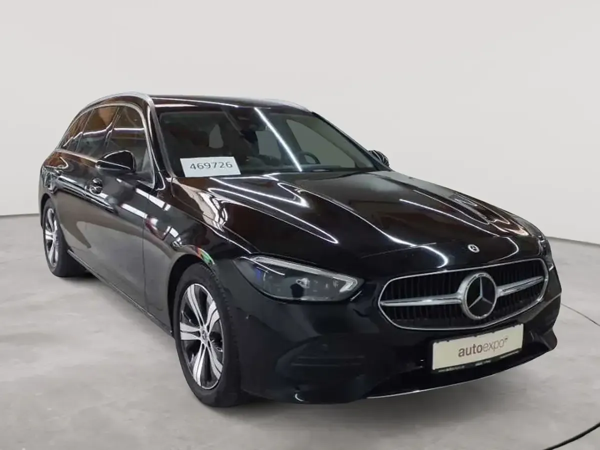 Gebraucht Mercedes C220 Avantgarde 200 PS (147 kW) 2023 Kombi
