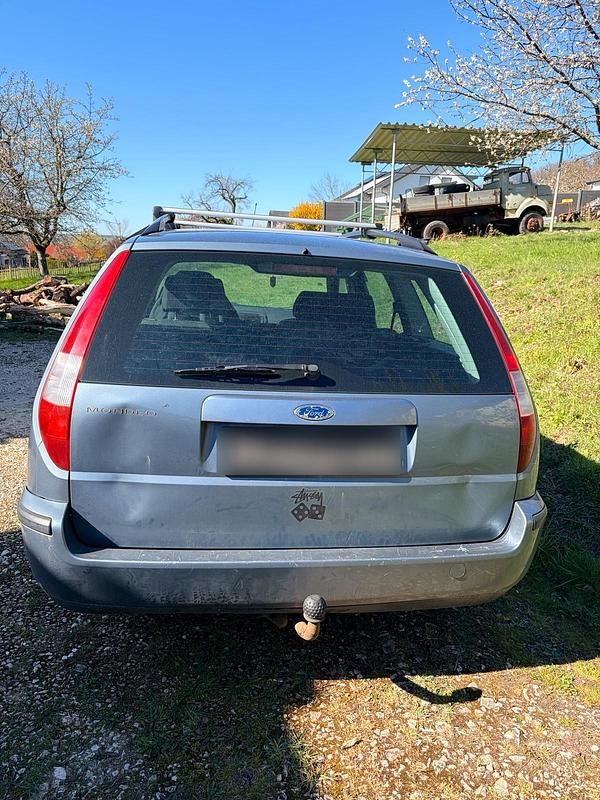 Gebraucht Ford Mondeo 125 PS (91 kW) 2001 Andere farben Kombi