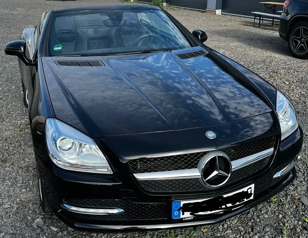 Gebraucht Mercedes SLK200 184 PS (135 kW) 2011 Schwarz Cabrio