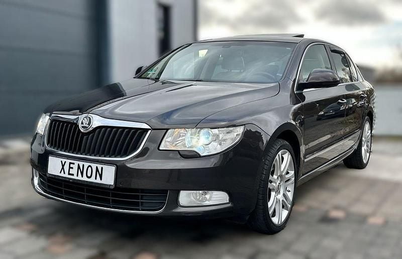 Gebraucht Skoda Superb Elegance 160 PS (117 kW) 2009 Schwarz Limousine