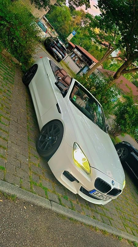 Weiß Gebraucht 2012 BMW 650 Cabriolet M Sport Cabrio | 21.500 € (Fairer Preis) - Bild 1/4