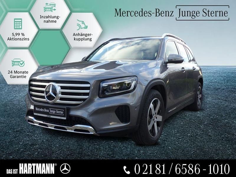 Grau Gebraucht 2024 Mercedes GLB180 Progressive SUV | 40.300 € (Teuer) - Bild 1/4