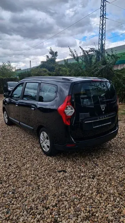 Gebraucht Dacia Lodgy Lauréate 102 PS (75 kW) 2018 Schwarz Van / Kleinbus