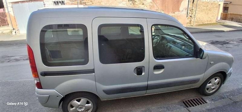 Gebraucht Renault Kangoo Expression 95 PS (69 kW) 2005 Grau Van / Kleinbus