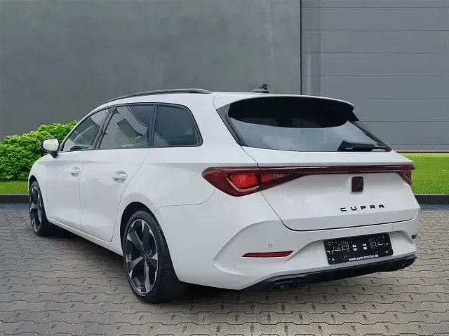 Gebraucht Cupra Leon 150 PS (110 kW) 2024 Weiss Kombi
