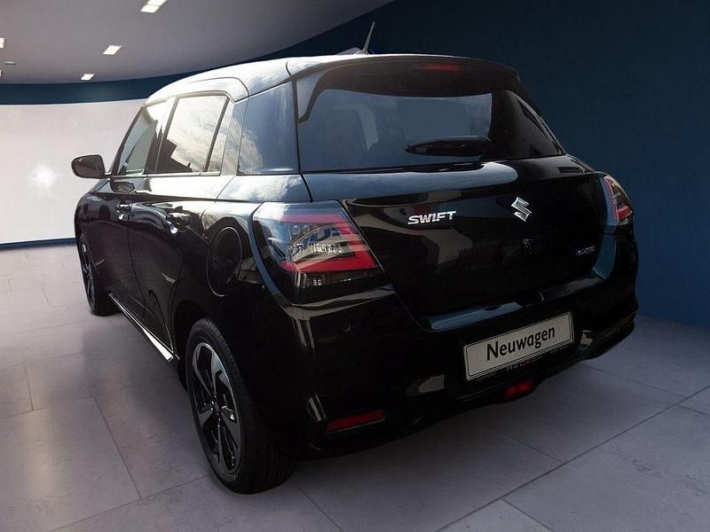 Neu Suzuki Swift Comfort+ 83 PS (61 kW) 2025 Schwarz Limousine