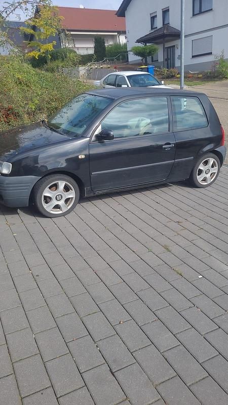 Schwarz Gebraucht 1999 Seat Arosa Kleinwagen | 600 € (Fairer Preis) - Bild 1/3