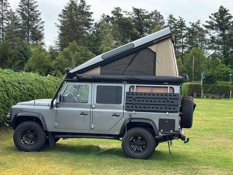 Gebraucht Land Rover Defender S 122 PS (89 kW) 2012 Grau Kombi