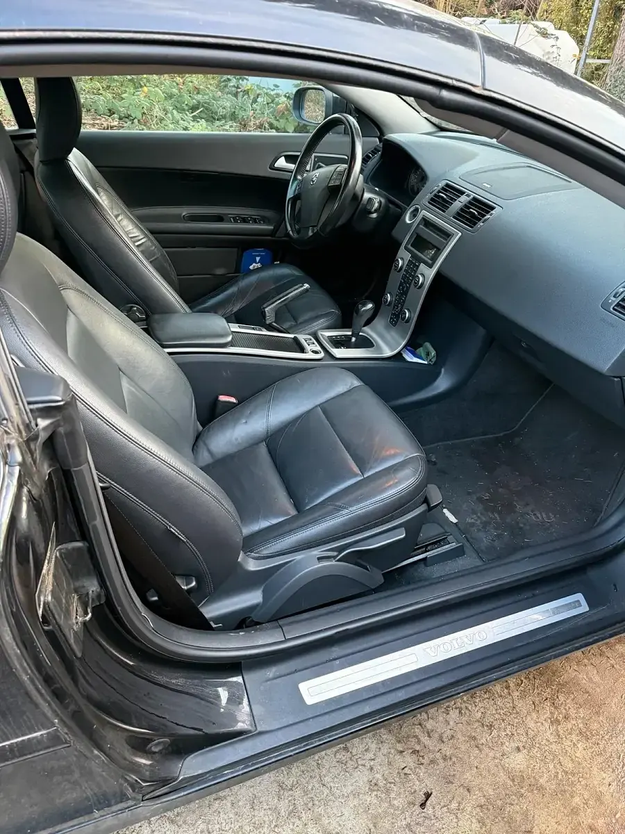 Gebraucht Volvo C70 Summum 179 PS (131 kW) 2008 Schwarz Cabrio
