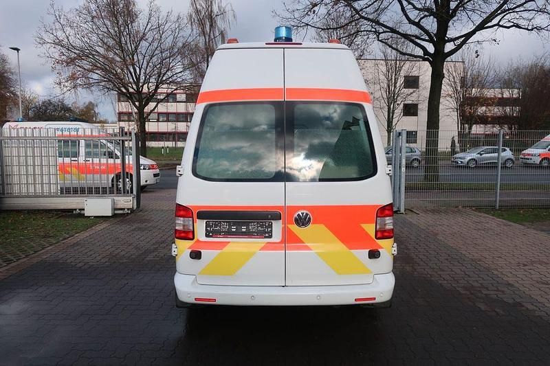 Second-hand VW T5 140 CP (102 kW) 2012 Alb Van