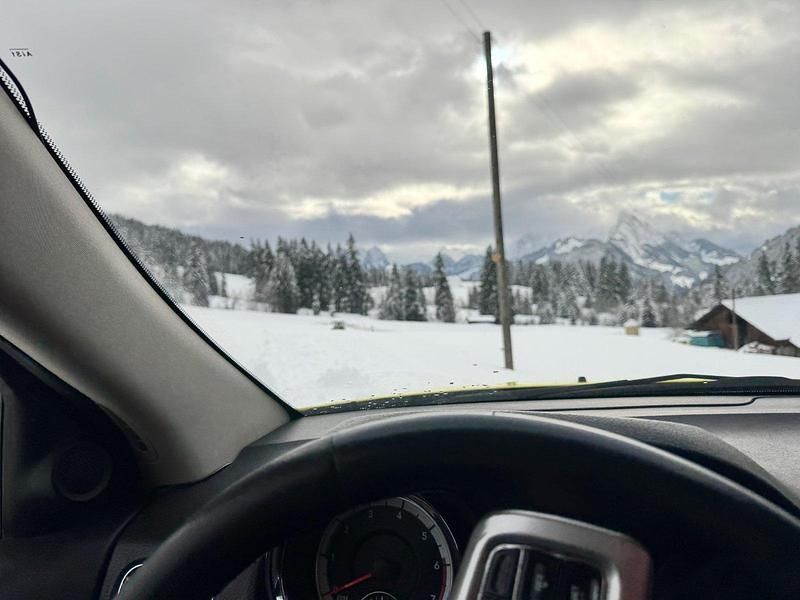 Gebraucht Dodge Durango 294 PS (216 kW) 2012 Gelb SUV