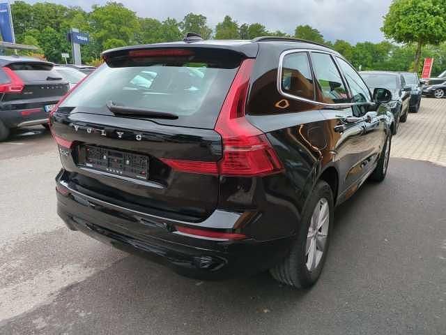 Gebraucht Volvo XC60 173 PS (127 kW) 2022 SUV