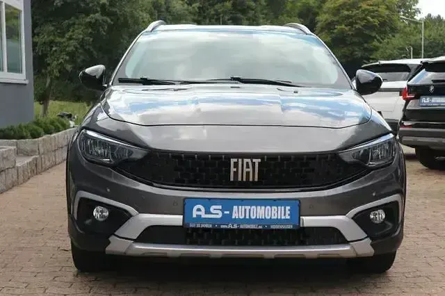 Gebraucht Fiat Tipo Cross 101 PS (74 kW) 2021 Grau Limousine
