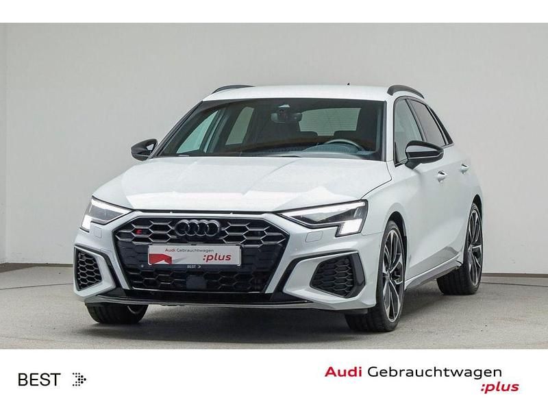 Gletscherweiß metallic Gebraucht 2022 Audi S3 Limousine | 36.888 € (Superpreis) - Bild 1/4
