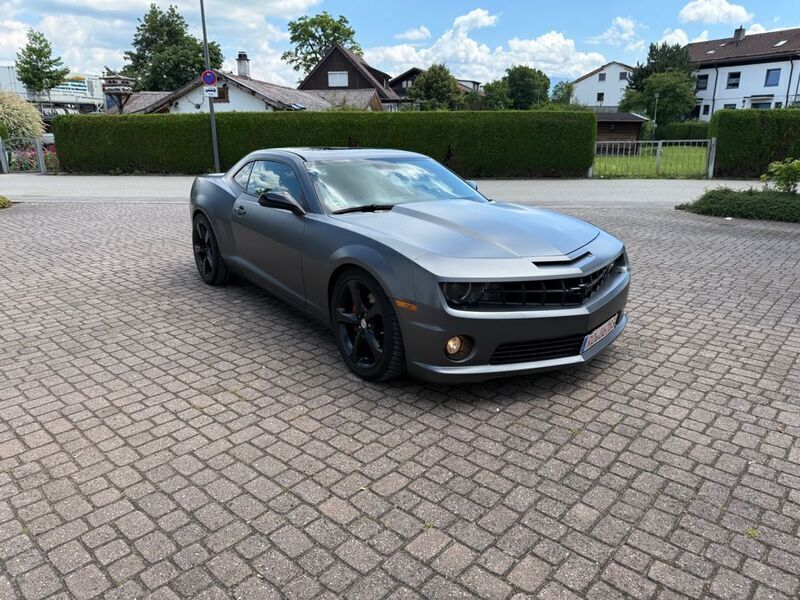 Grau Gebraucht 2011 Chevrolet Camaro Coupé | 14.990 € - Bild 1/2