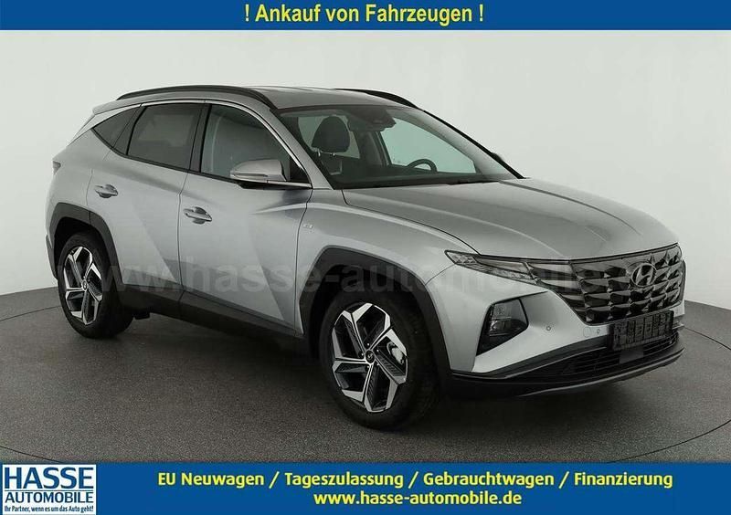 Shimmering silver metallic Neu 2024 Hyundai Tucson Prime SUV | 38.695 € (Fairer Preis) - Bild 1/4