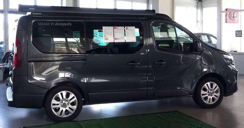 Gebraucht Nissan Primastar 170 PS (125 kW) 2024 Grau Van / Kleinbus