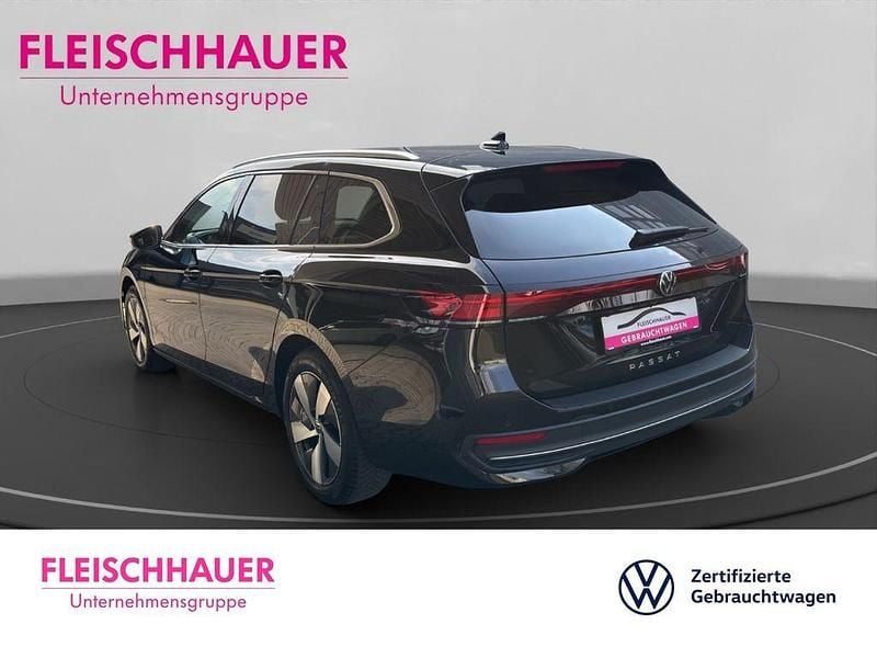 Gebraucht VW Passat Business 150 PS (110 kW) 2024 Schwarz Kombi